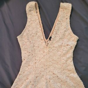 Windsor Pink Lace Peplum Tank